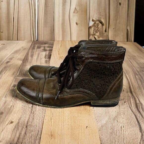 Wanted Women’s 8.5 Brown Leather Lace-Up Ankle Boots Western Cowboy Boho - Picture 2 of 8